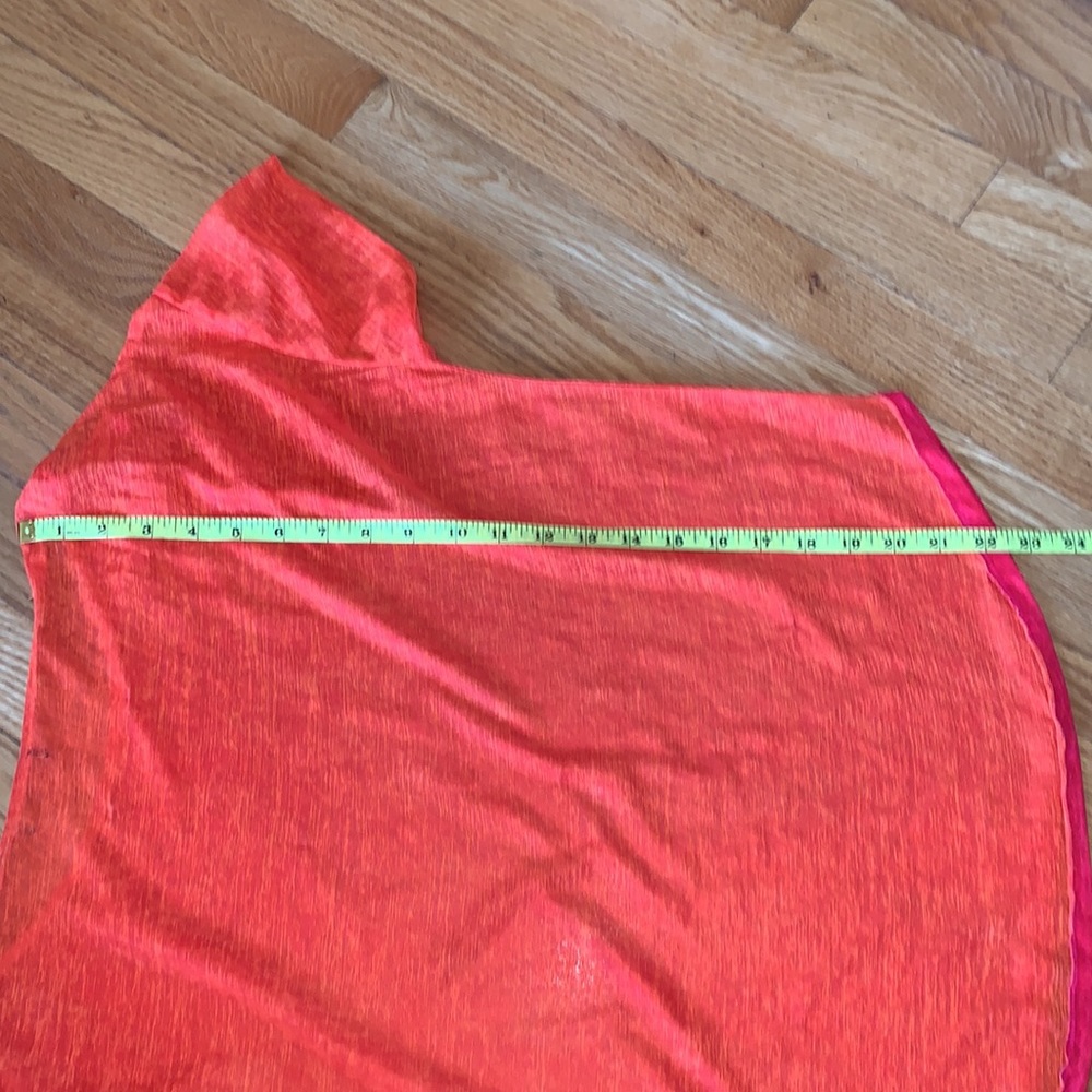 Cold Shoulder Top - Picture 4 of 6